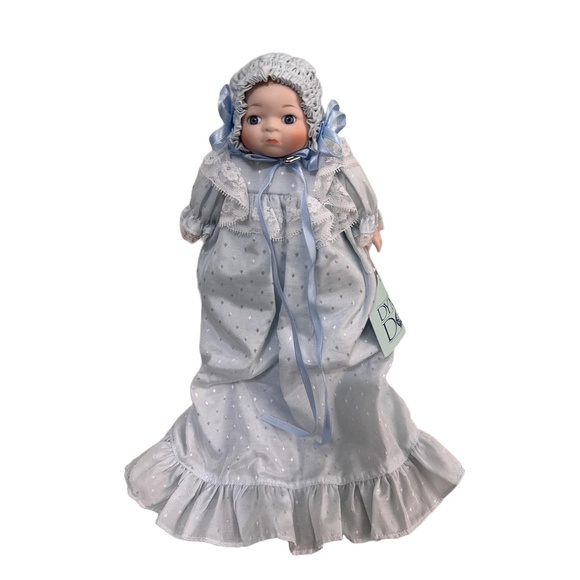 Dynasty Doll Light Blue Polka Dot Dress Bonnet Ribbons Lace Victorianera Doll - Picture 1 of 8